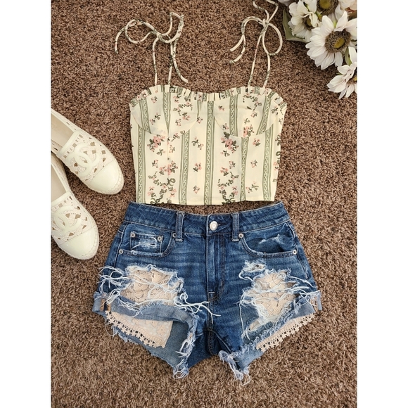 Tops - Vintage pattern crop top
